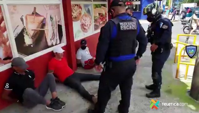 tn7-detenidos-escazu-drogas-151020