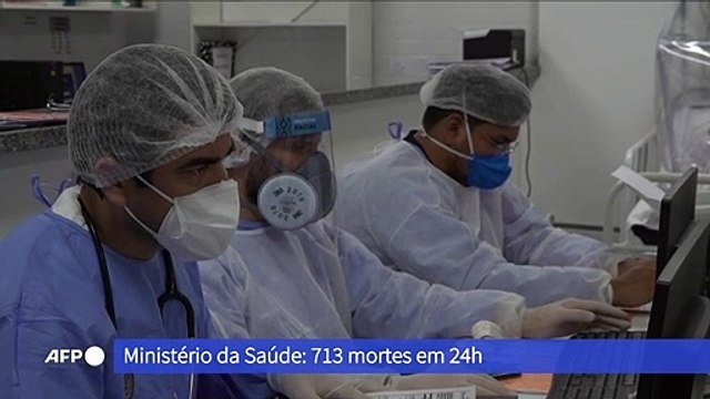 Covid-19: Brasil tem 713 óbitos em 24h