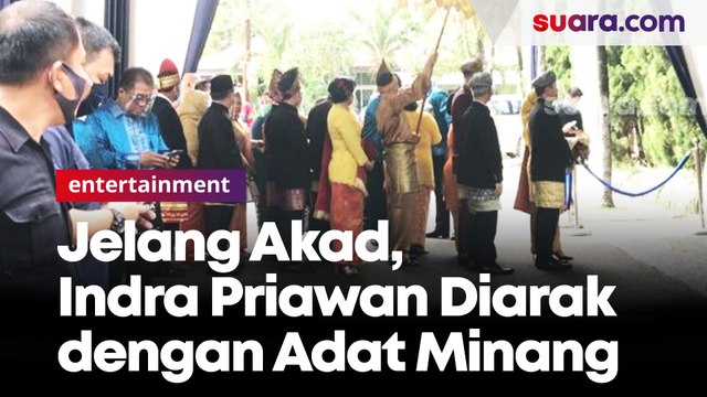 Jelang Akad, Indra Priawan Diarak dengan Adat Minang