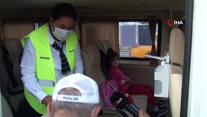 Kadıköy'de ticari servis minibüslerine  korona virüs denetimi