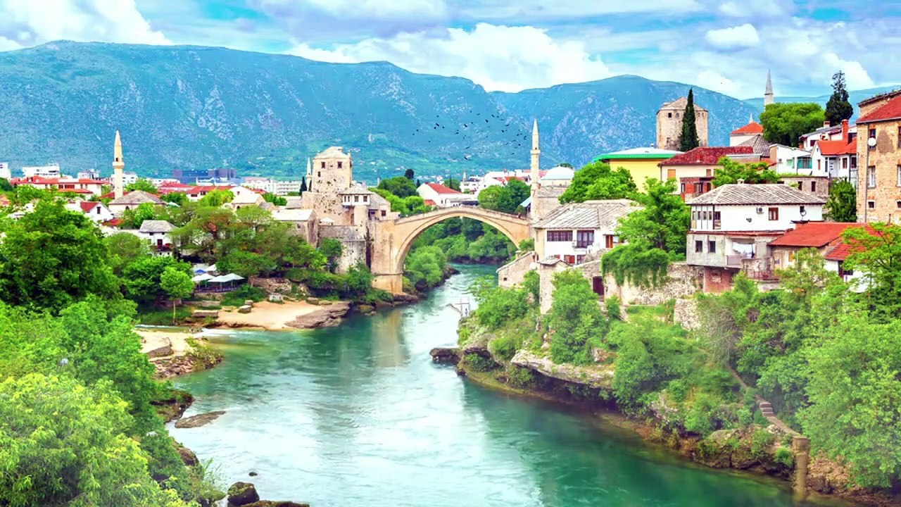 Relaxing River Sounds - Peaceful Forest River - 1 Hours Long HD1080p -Nature Video