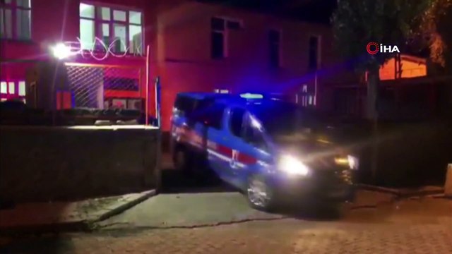 Evdeki esrarı narkotik köpek buldu