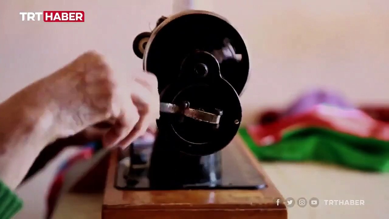 Laçin Ana diktiği bayraklar Karabağ'da dalgalansın istiyor