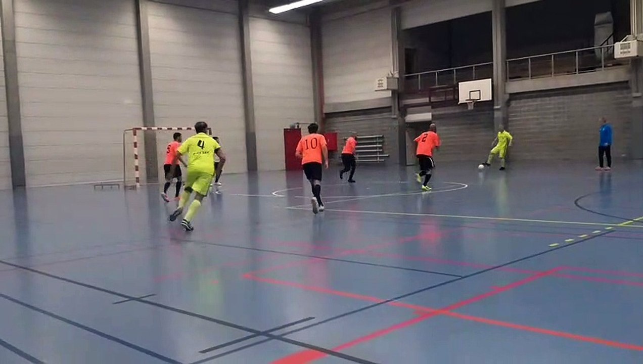 Match Nahnah - tentative 2 de Michael B.