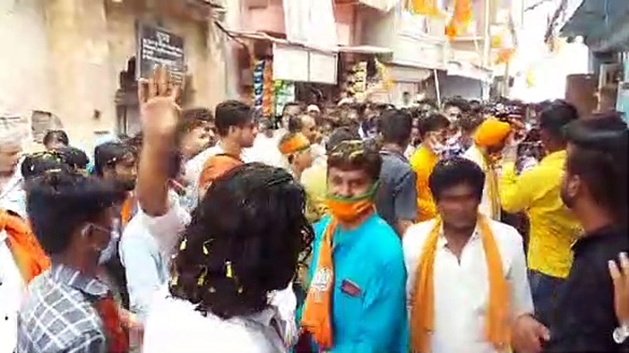 सुवासरा विधानसभा क्षेत्र से भाजपा के हरदीप सिंह डंग ने नामांकन रैली निकाली जिसमें VD शर्मा पहुचे
