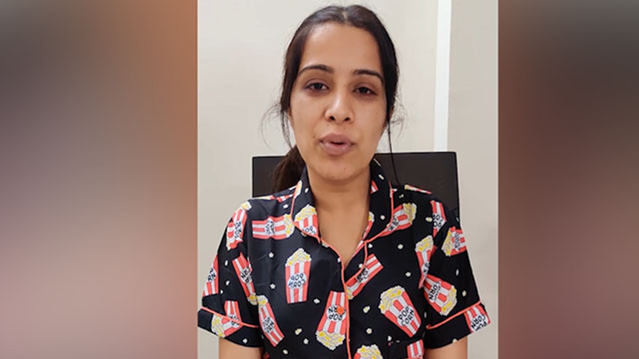 Bigg Boss 14; Sara Gurpal का Eviction के बाद आया पहला Video ; Check Out |FilmiBeat