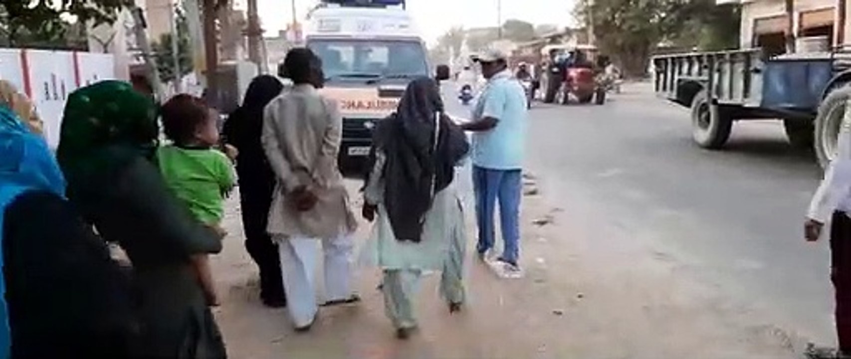 गांव गंगेरू में घर के बाहर पशु बांधने को लेकर दो पक्षों में मारपीट
