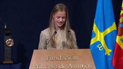 Video herunterladen: Premios Princesa Asturias 2020: discurso de la princesa Leonor