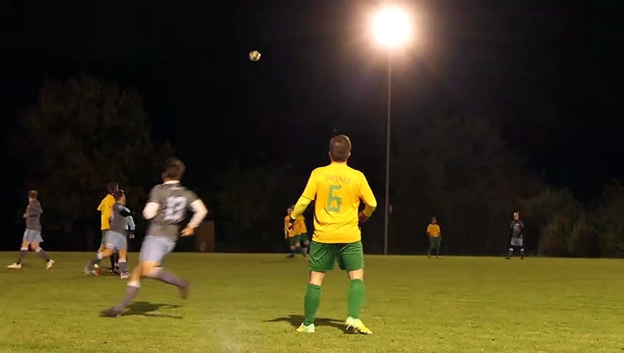 Der Ehrentreffer der SG Niedernjesa bei der SG Settmarshausen/Mengershausen/Groß Ellershausen/Hetjershausen II - im Pokal