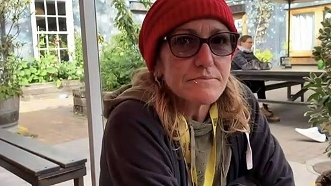 Repatriation flights announced for stranded Australians