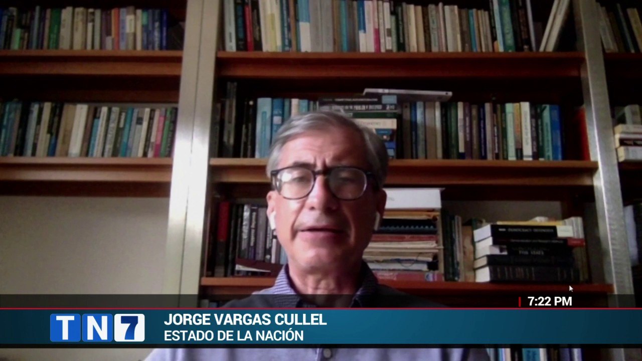 tn7 Fuego consumió una casa en Pavas 161020