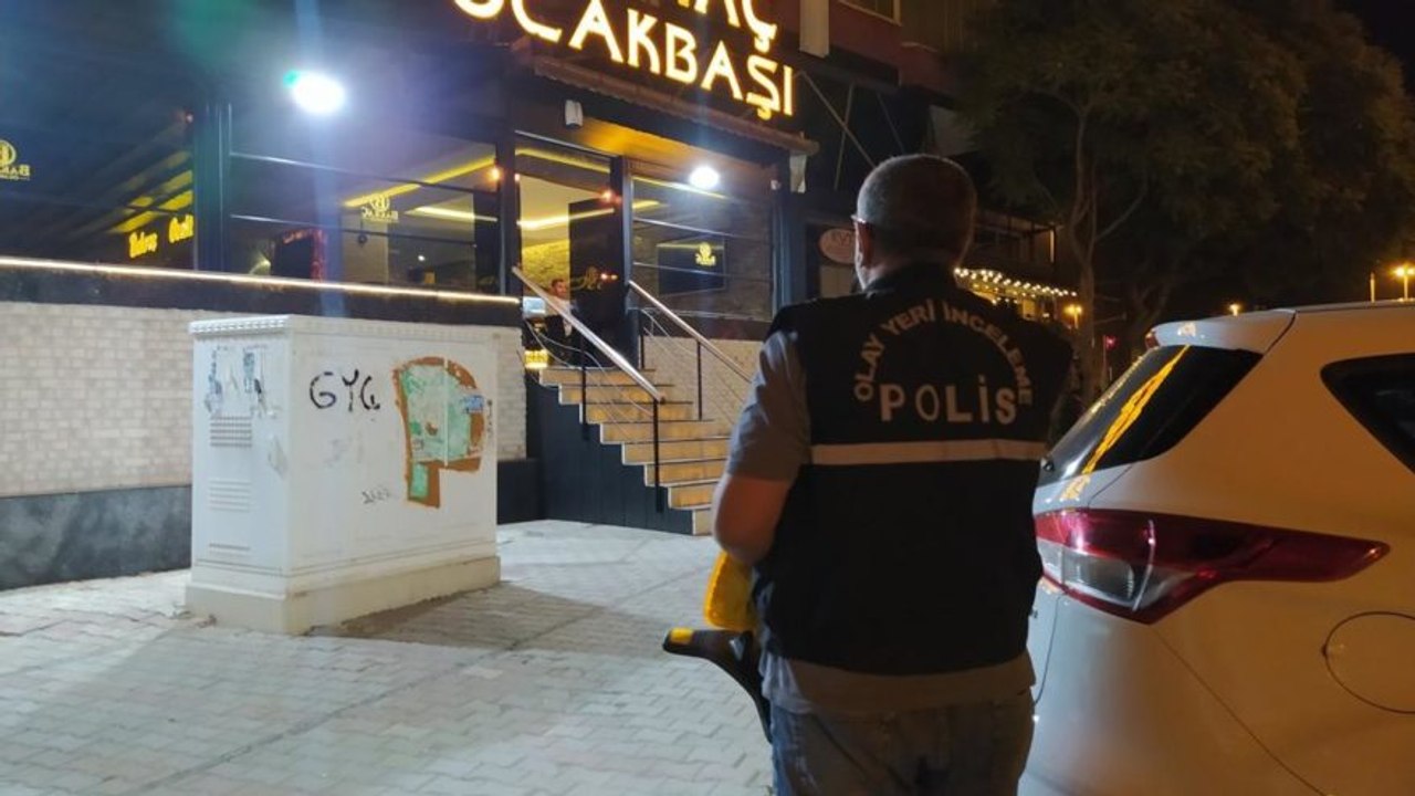 Ocakbaşında müşteriler arasında istek parça kavgası: 2’si ağır 5 yaralı