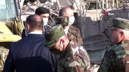 Başsavcı Kamran Aliyev ve Olağanüstü Haller Bakanı Haydarov füze düşen noktaya geldi