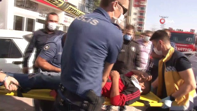 Hırsızlara yakınlarından 'İnşallah ölürsün' tepkisi... Çaldıkları otomobille polisten kaçarken dükkana girdiler