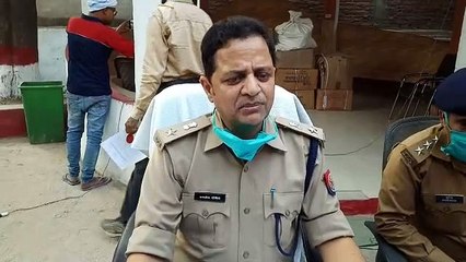 आतिशबाजी के कारोवारियों को पुलिस ने दबोचा