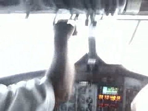 Atterrissage sur El Porvenir - San Blas - Panama