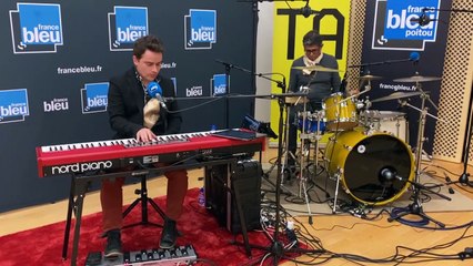 Soul Makers Company "Me & Mrs Jones"