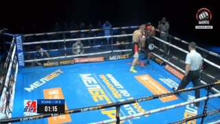 Побитого казахстанцем боксера дважды отправили в нокдаун и нокаутировали в первом раунде