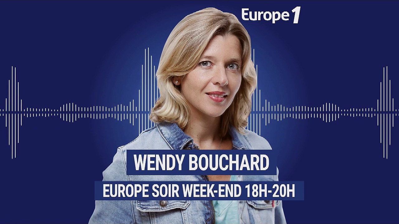 A Conflans-Sainte-Honorine, les élèves et les parents rendent hommage à Samuel Paty