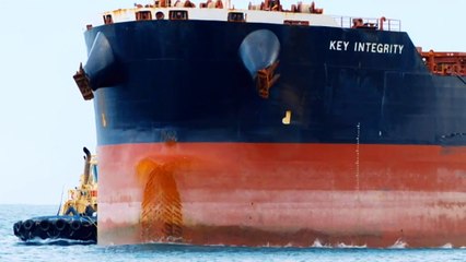 Crew members on ships at port in Fremantle and Geraldton test positive for COVID-19