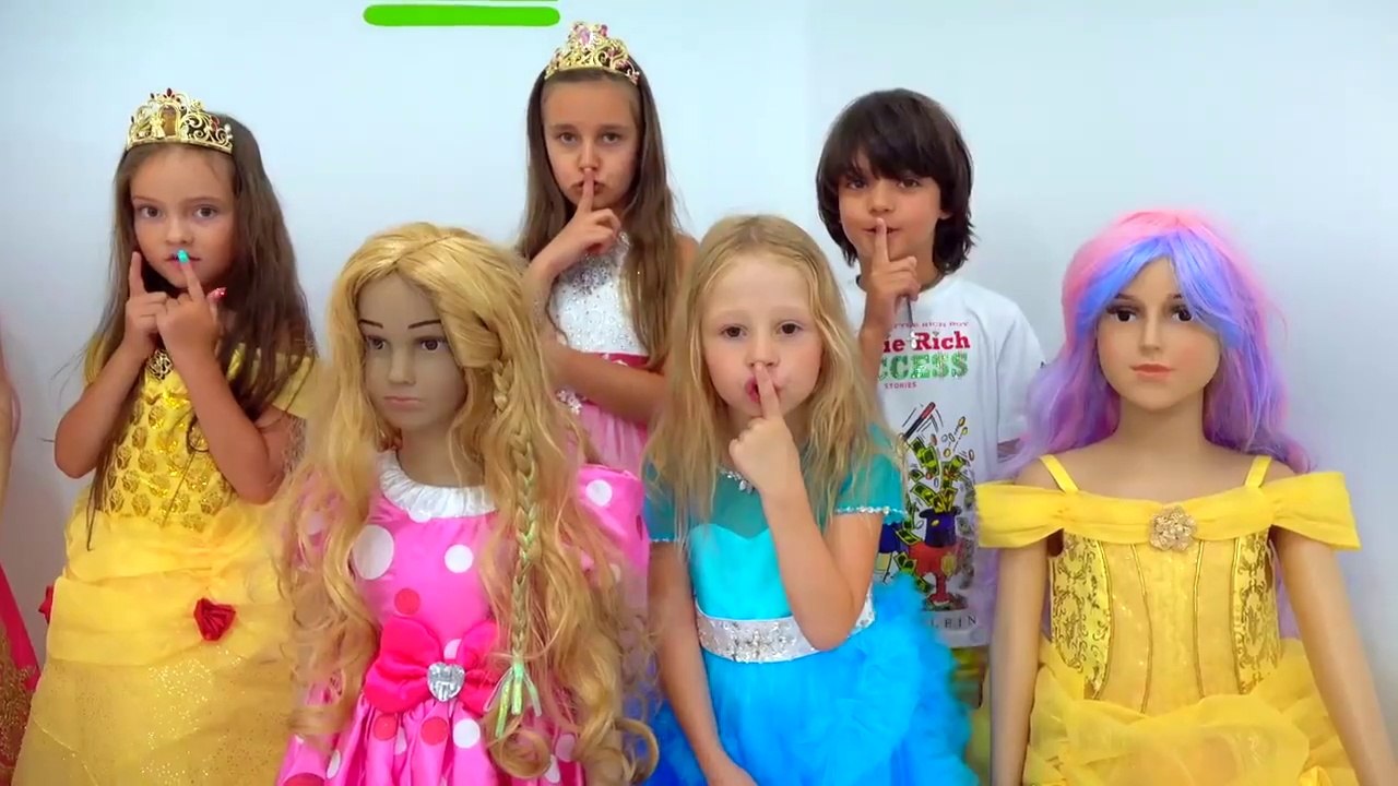 Nastya and her friends have a party at home - video Dailymotion
