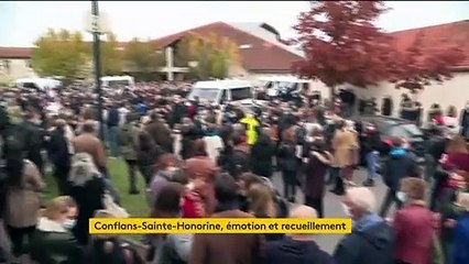 Enseignant décapité dans les Yvelines : émotion devant son collège