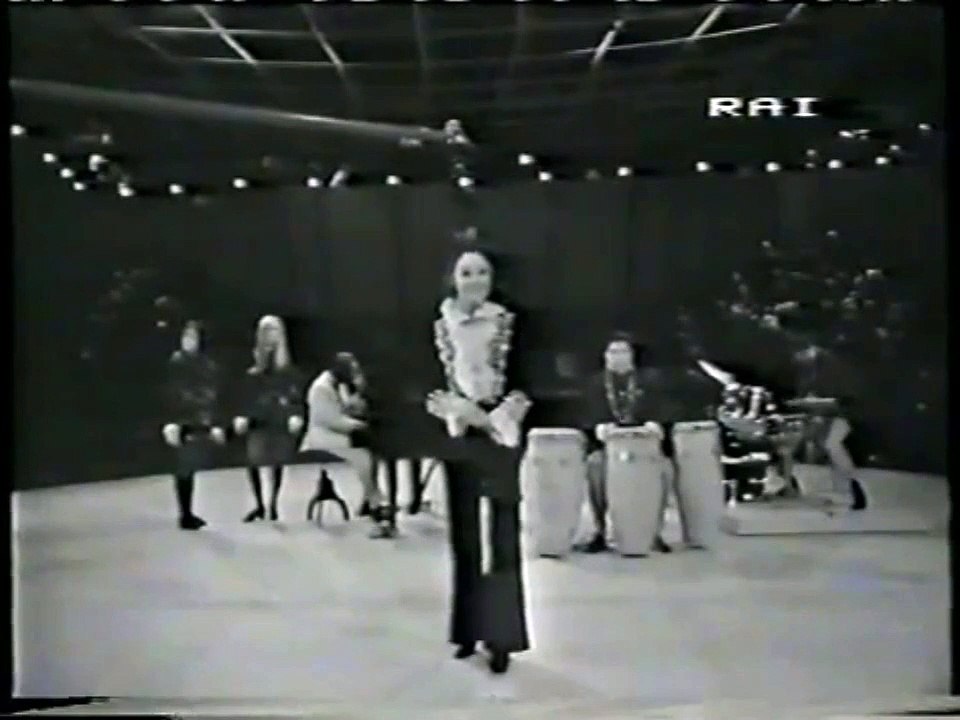 CATERINA VALENTE and SERGIO MENDES – Brasil '66 (HD)