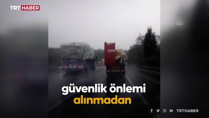 Dorsesi parçalanan tırın otoyoldaki tehlikeli yolculuğu