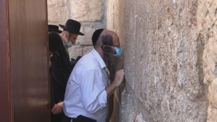 Tras un largo mes de confinamiento, comienza la desescalada en Israel