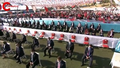 Erdoğan: 'Herhangi bir yerde aksaklık varsa muhatabınız burada'
