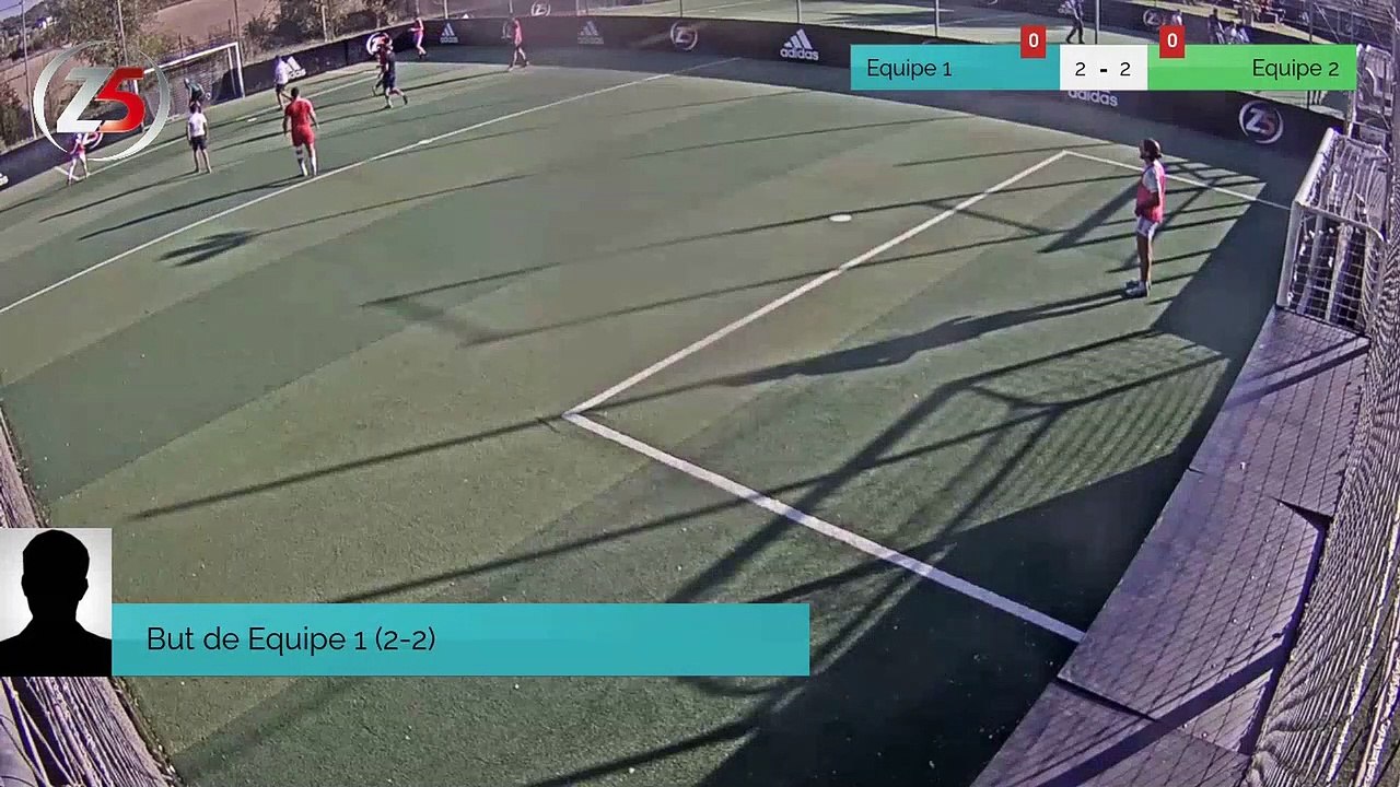 But de Equipe 1 (2-2)