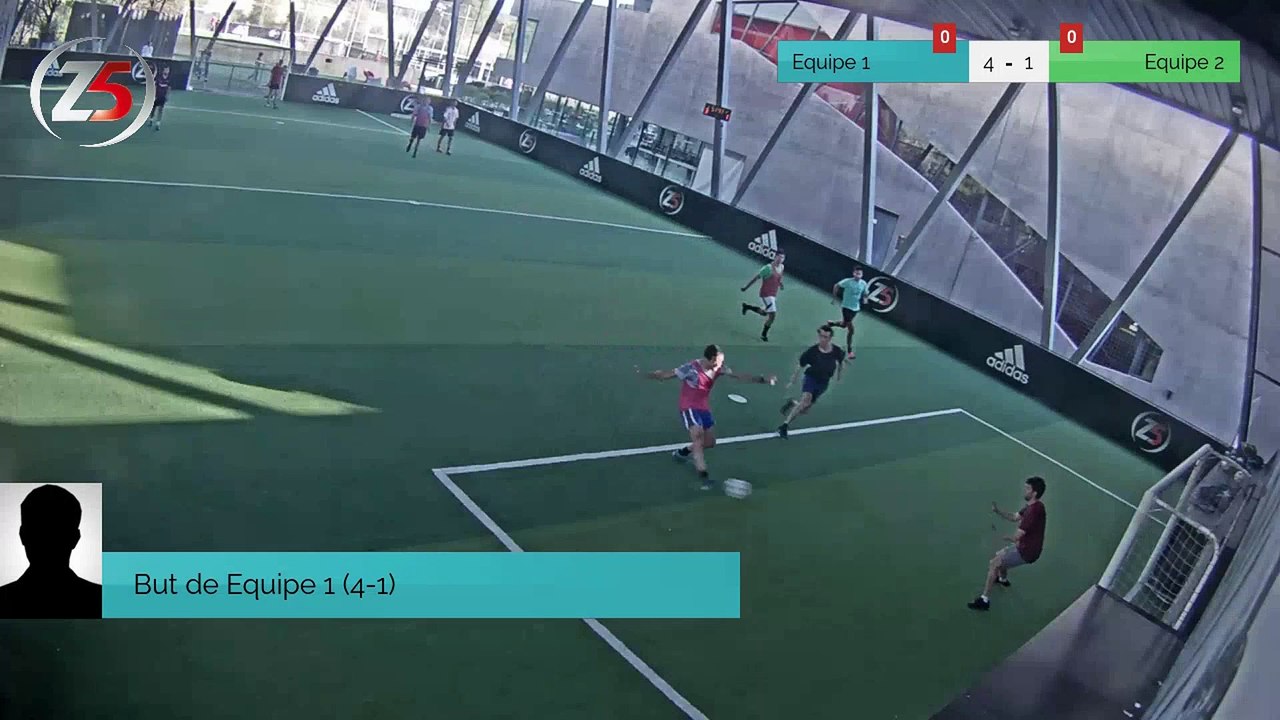 But de Equipe 1 (4-1)