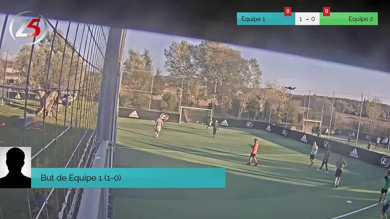 But de Equipe 1 (1-0)