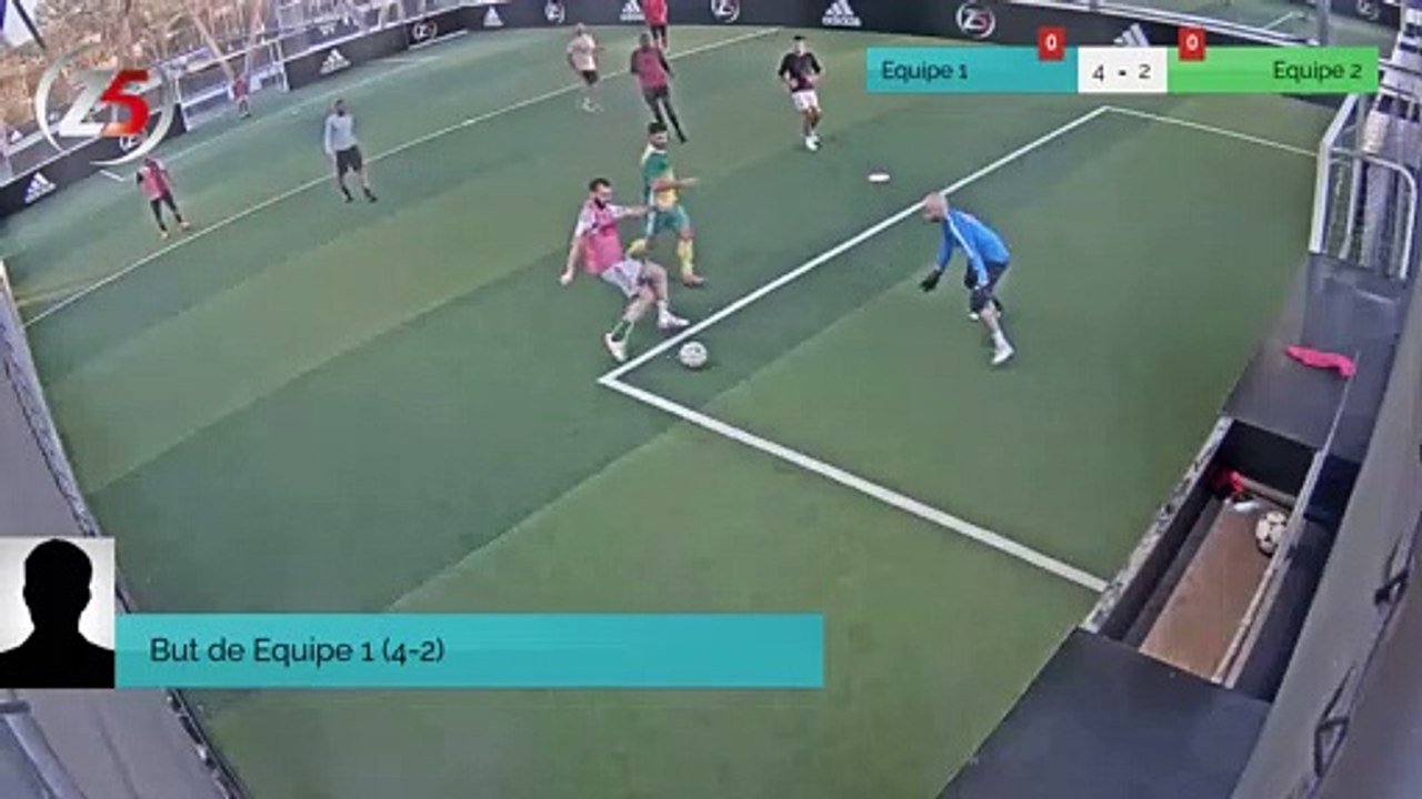 But de Equipe 1 (4-2)