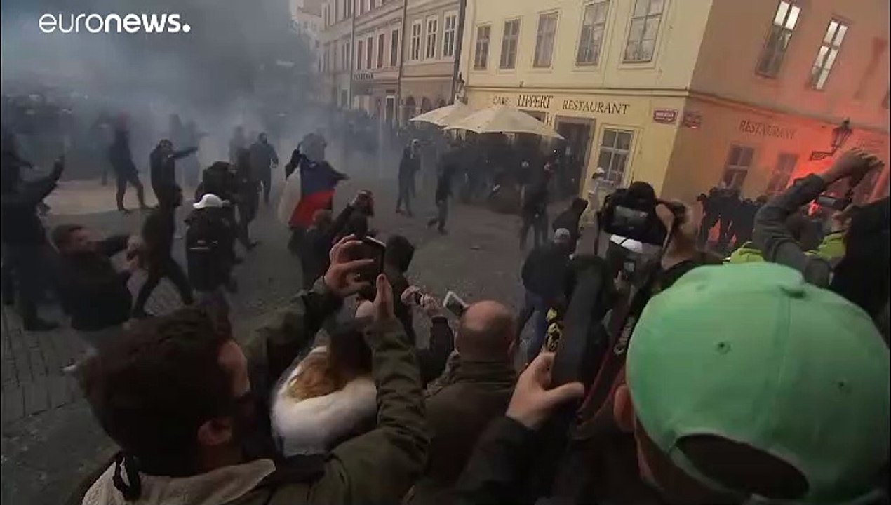 Anti-lockdown demonstration turns violent in Prague