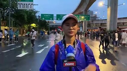 17-10-2563 บรรยากาศด่านหน้า การชุมนุม "กลุ่มราษฎร" บริเวณห้าแยกลาดพร้าว