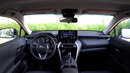 Toyota Venza LE Interior Design