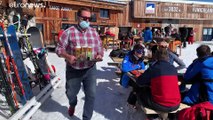 Covid-19:Ξανανοίγουν τα χιονοδρομικά κέντρα στη Γαλλία