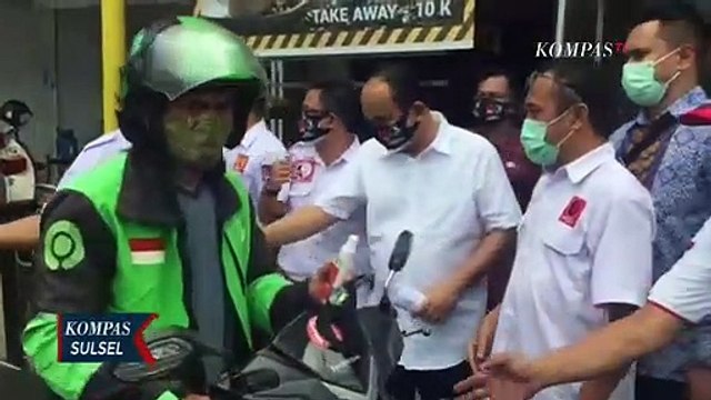 Projo Resmikan Program Bagi 10 Ribu Masker