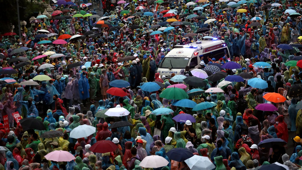 Thailand anti-government protests continue for...