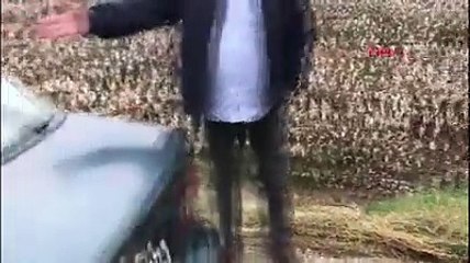 Ceviz büyüklüğünde dolu 100 araca zarar verdi
