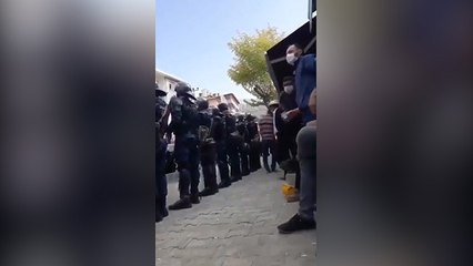 Ermenek'te madencilere polis ablukası