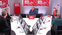 Eddy Mitchell révèle : 'Avec Johnny Hallyday, on ne s'est jamais fâché' - RTL Matin (00/10/2020)