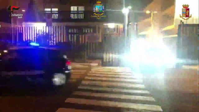 Puglia: truffe assicurative, sfruttamento della prostituzione, peculato e riciclaggio. 7 arresti, 27 persone indagate - VIDEO