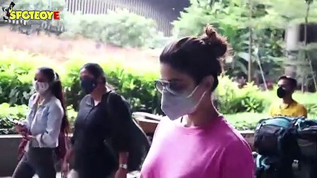 Spotted: Yami Gautam, Aditi Rao Hydari & Shamita Shetty at the Airport | SpotboyE