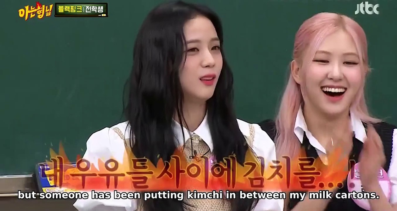 Jisoo's banana milk, Rosè's kimchi [Knowing Brothers Ep 251]