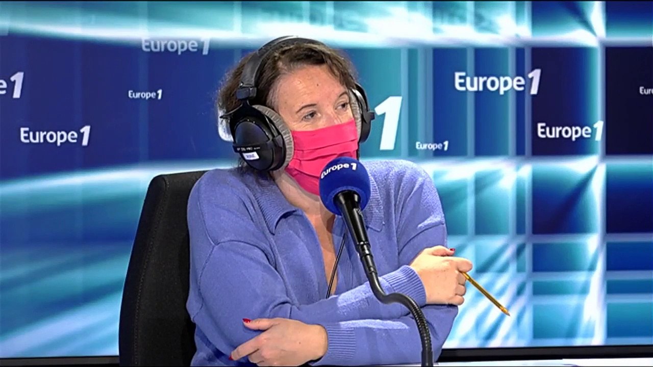 Comment Julie Gayet a éduqué ses fils à être des hommes du 21e siècle