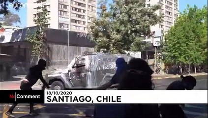 Clashes erupt during protests anniversary in Chile