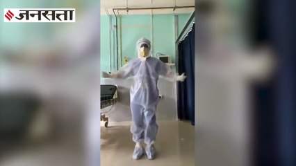 Corona Warriors डॉक्टर का ‘Ghungroo’ गाने पर डांस,  Hrithik Roshan ने किया ट्वीट