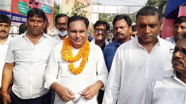 Locals asked Bihar minister Maheshwar Hazari to go back